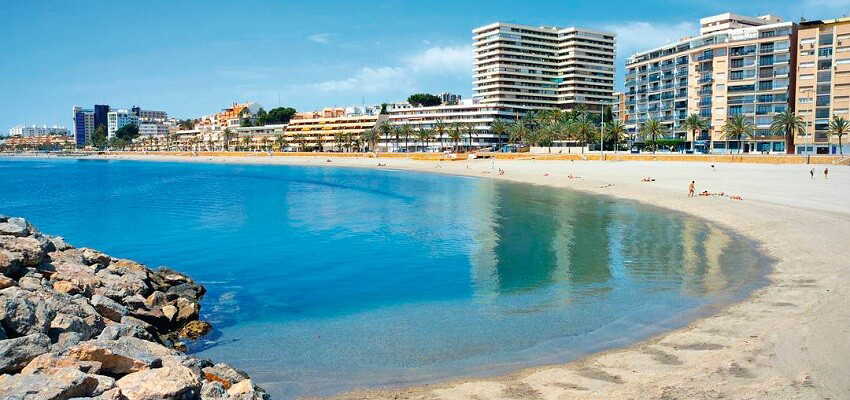Descubra nuestra gran oferta inmobiliaria.  en Roquetas De Mar